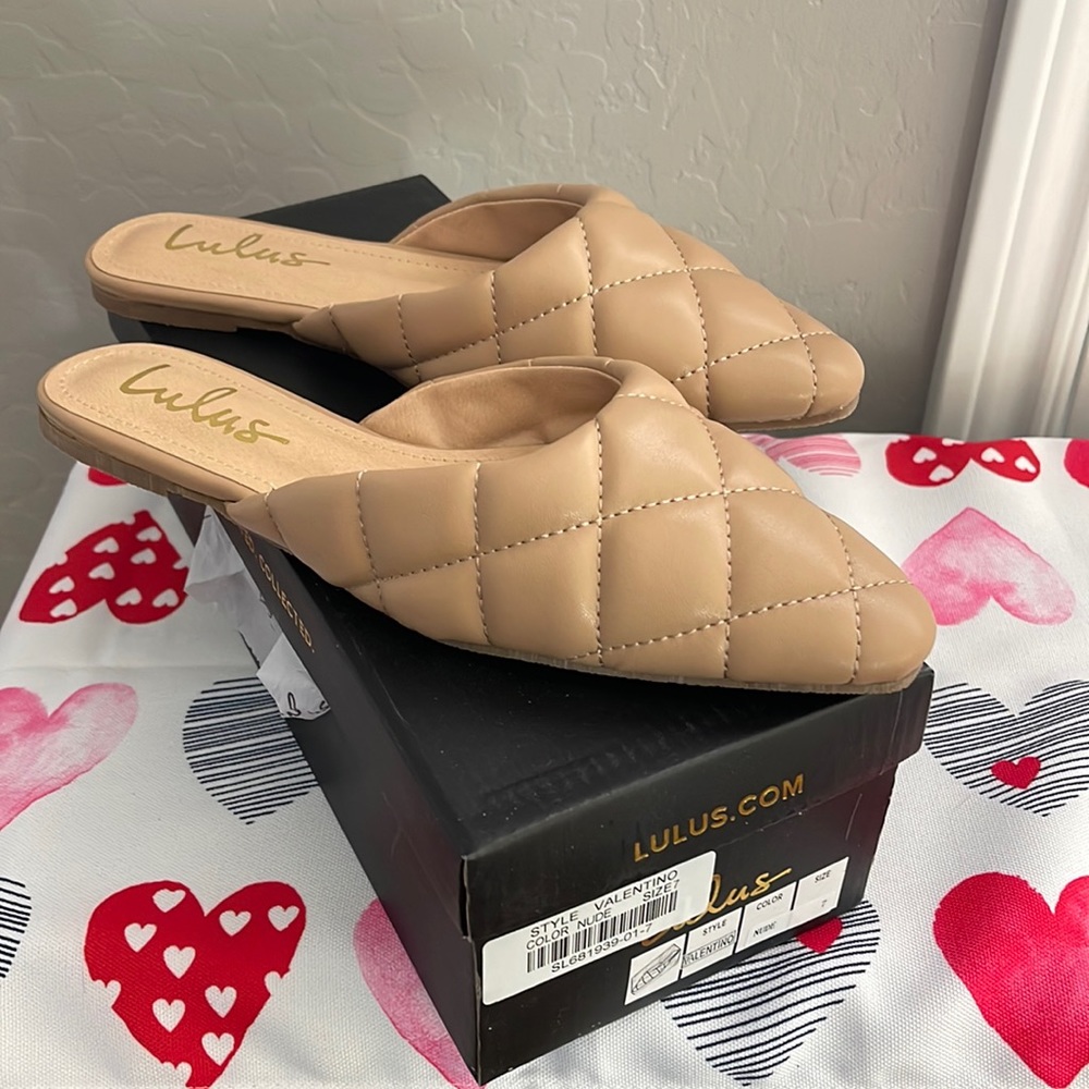 Lulus quilted flats nude